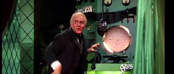 wizard-of-oz-frank-morgan-the-man-behind-the-curtain-running-the-show